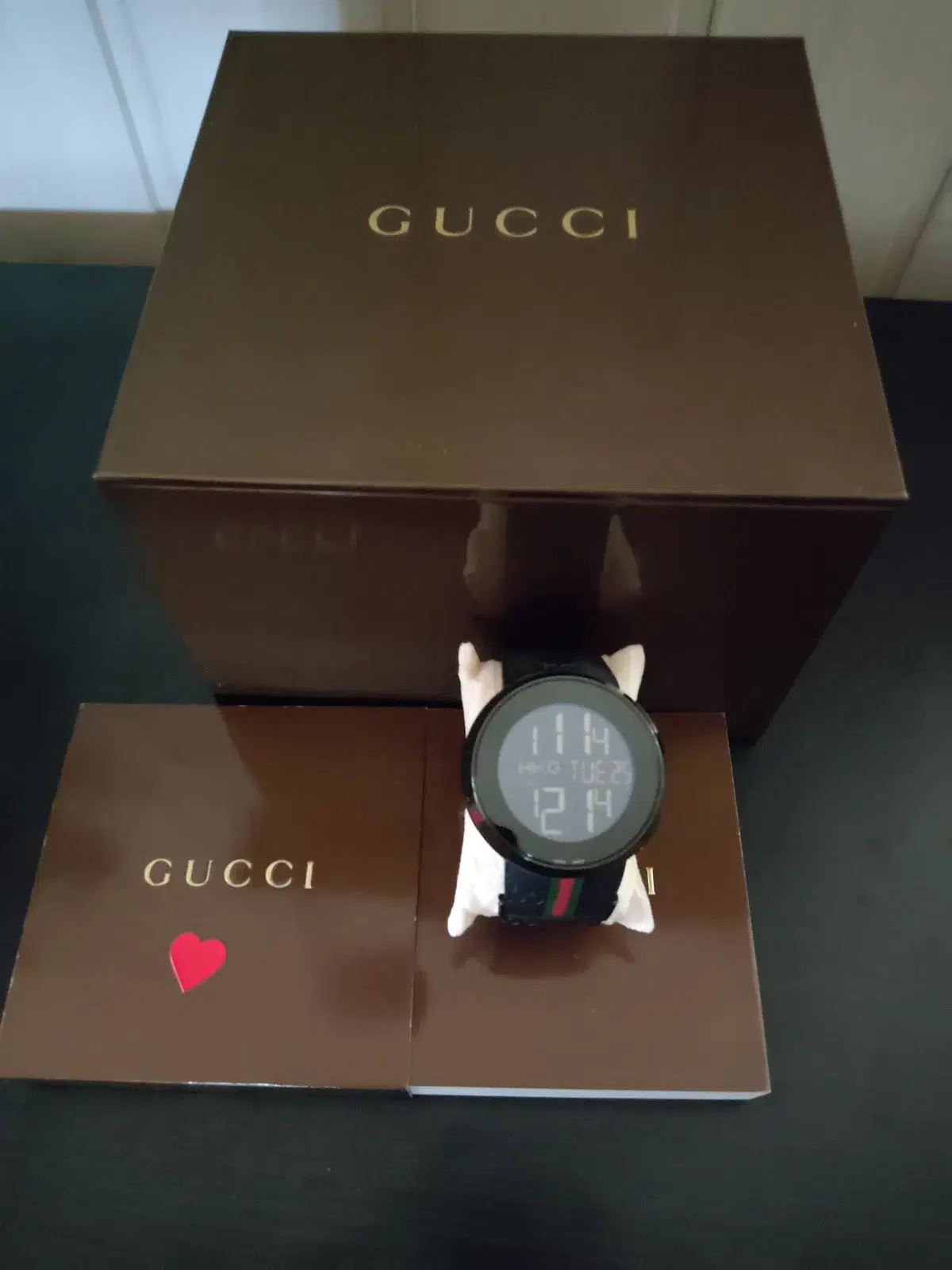 GUCCI YA114207